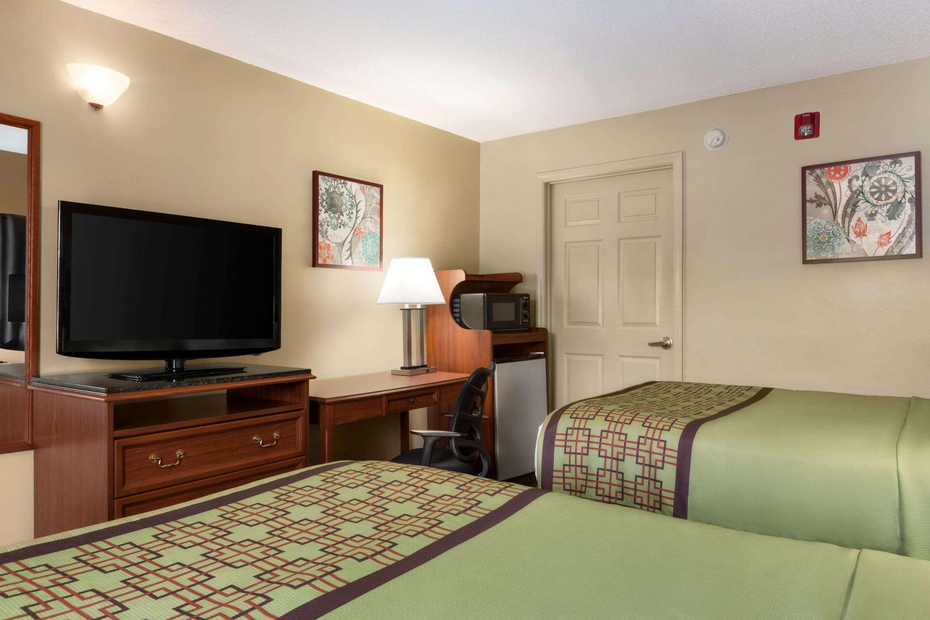 Baymont By Wyndham Warner Robins Motel Exterior foto